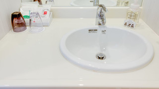 [禁煙] ダブルルームx2室 隣同士確約 (2室はコネクティングルームではありません)