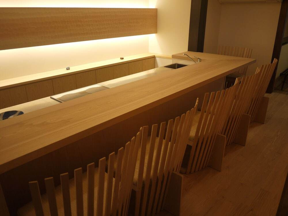 レストラン