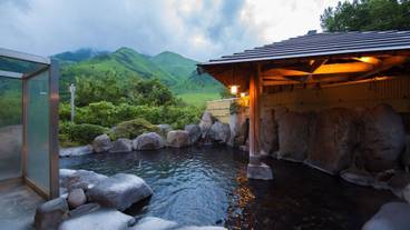 屋外スパ浴槽 / 1