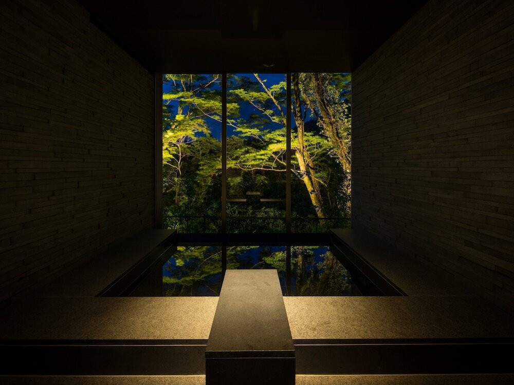 bar hotel 箱根香山（バーホテル ハコネカザン） / 1