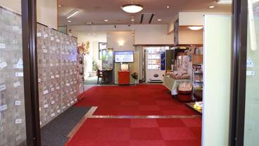 内部エントランス / 2