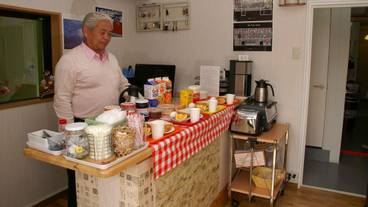 朝食スペース / 4