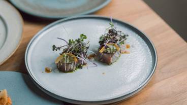 食事・飲み物 / 12