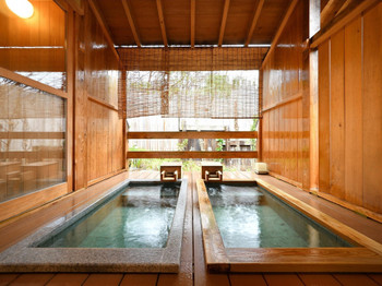 Relax at ryokan with a room with an open-air bath 3471439