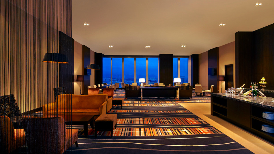 窓の外は絶景♡アフタヌーンティーを堪能するホテルステイ4074193