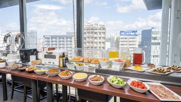 朝食ビュッフェ / 10