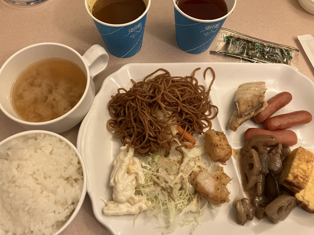 焼きそばでご飯