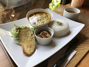 「うえき屋カフェ272」 料理 73253608 サグチキンカレー920円