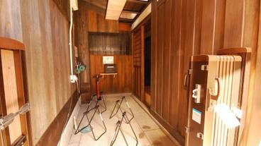 施設内の設備 / 16