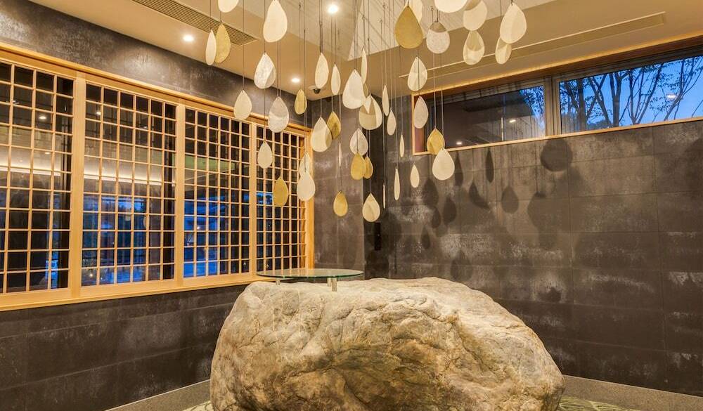 エントランス / 2