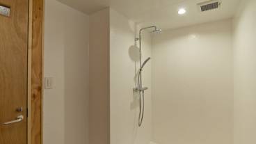 バスルームのシャワー / 17