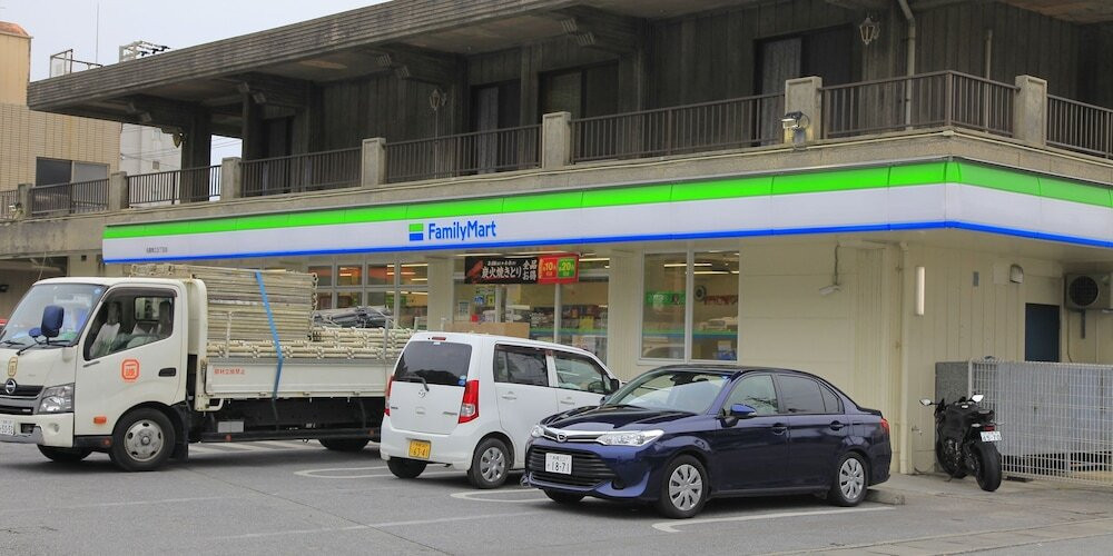 ショッピングモール