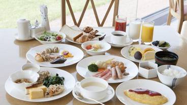 モーニング ビュッフェ / 1