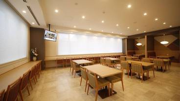 朝食スペース / 11