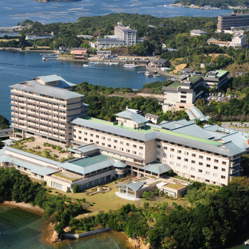 3.部屋食を楽しんで、絶景温泉でホッと一息「賢島 宝生苑」3642416