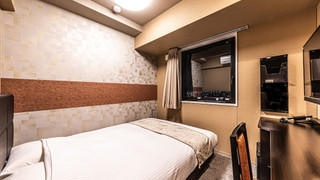 クイーンルーム 高層階 2名利用 禁煙