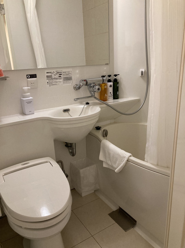 楕円形のお風呂がオシャレ