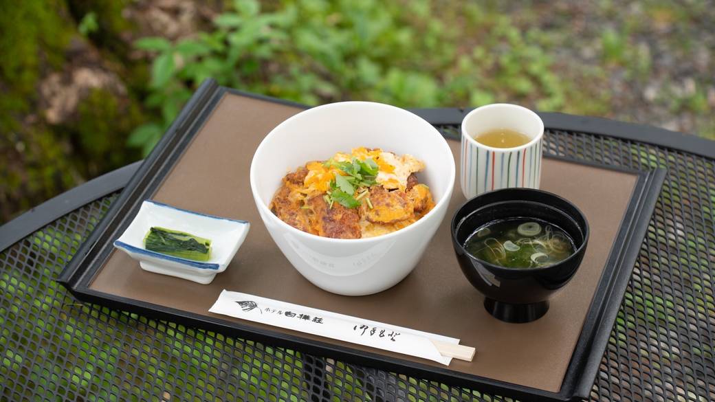 カフェ小梨で
ランチ＆デザート♪ / 4