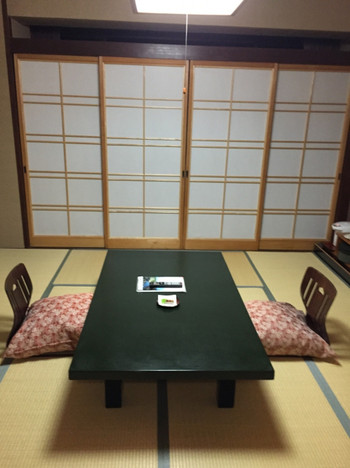 お子様ランチや夏休み限定のプールに大喜び！4242840