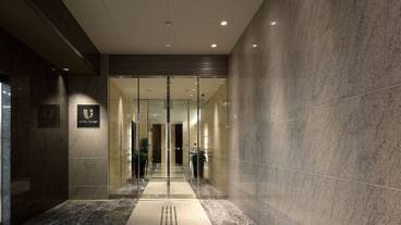 施設の入り口 / 9