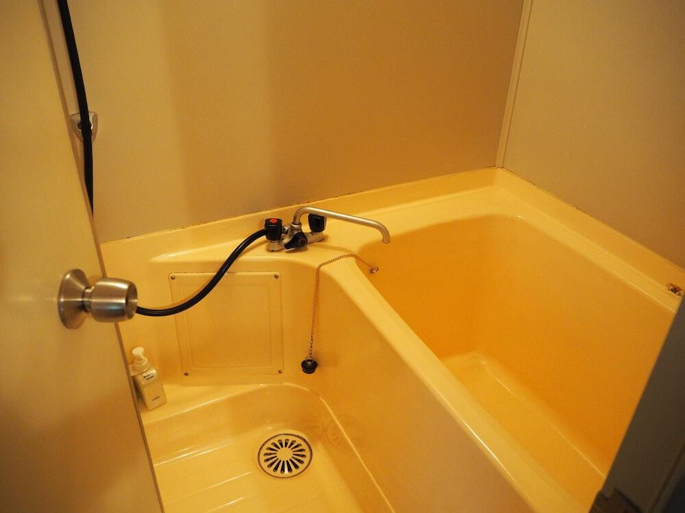 バスルームのシャワー