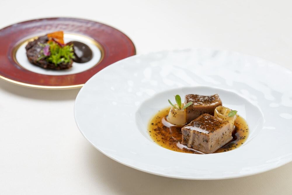 嵐山の絶景と本格フレンチが堪能できる自然と調和したホテル3449916