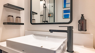 ルーム クイーンベッド 1 台