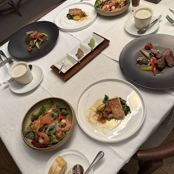 ディナーイメージ / 3