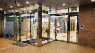 施設の入り口 / 5