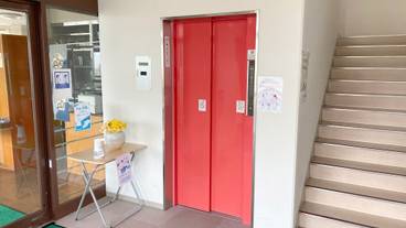 エレベーター / 1