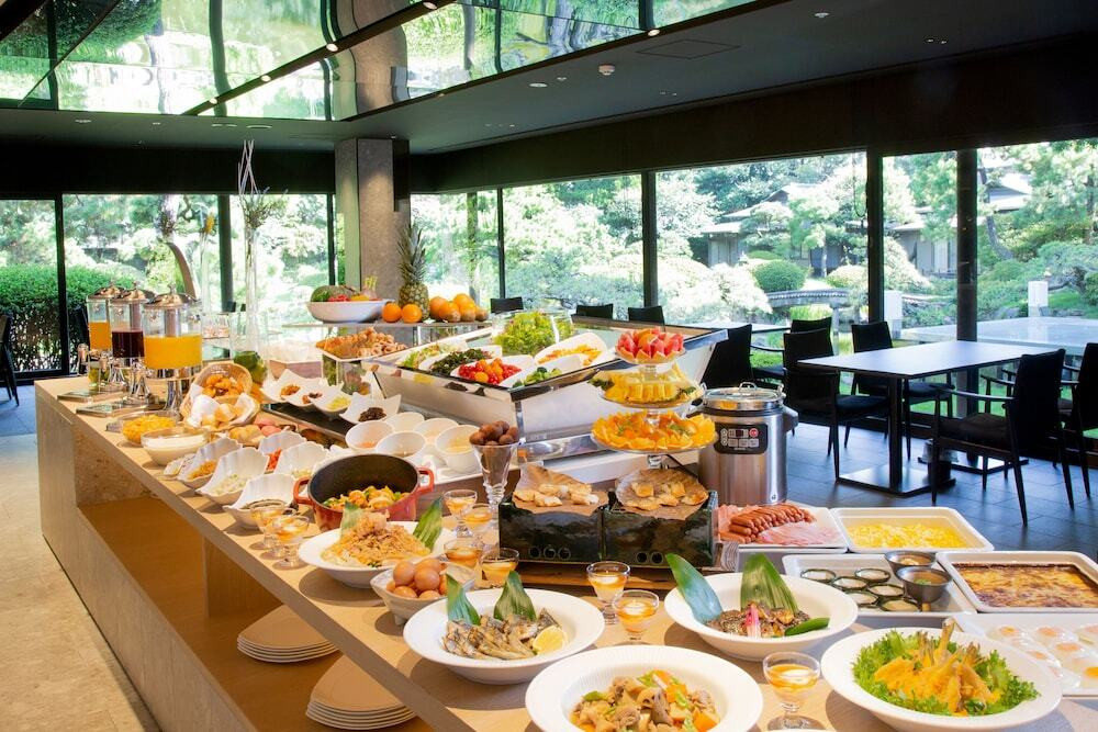 朝食ビュッフェ