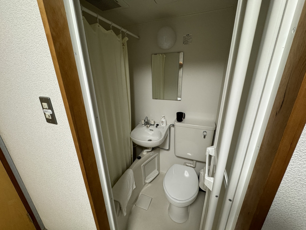 バストイレ付きなのありがたい