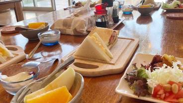 食事・飲み物 / 3