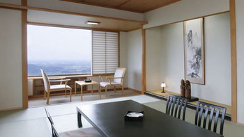 筑波山のふもとに建つ、パノラマ露天風呂が魅力の宿4010769