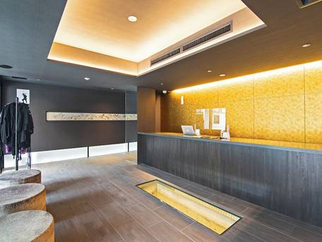 HOTEL NINJA BLACK / 3