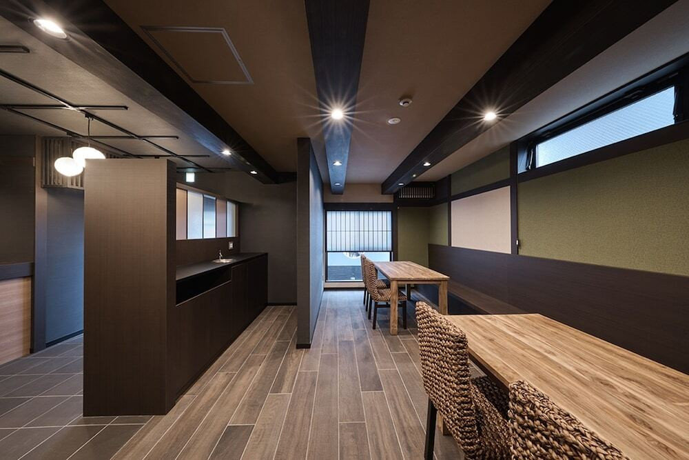 ロビーラウンジ