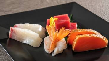 食事・飲み物 / 9