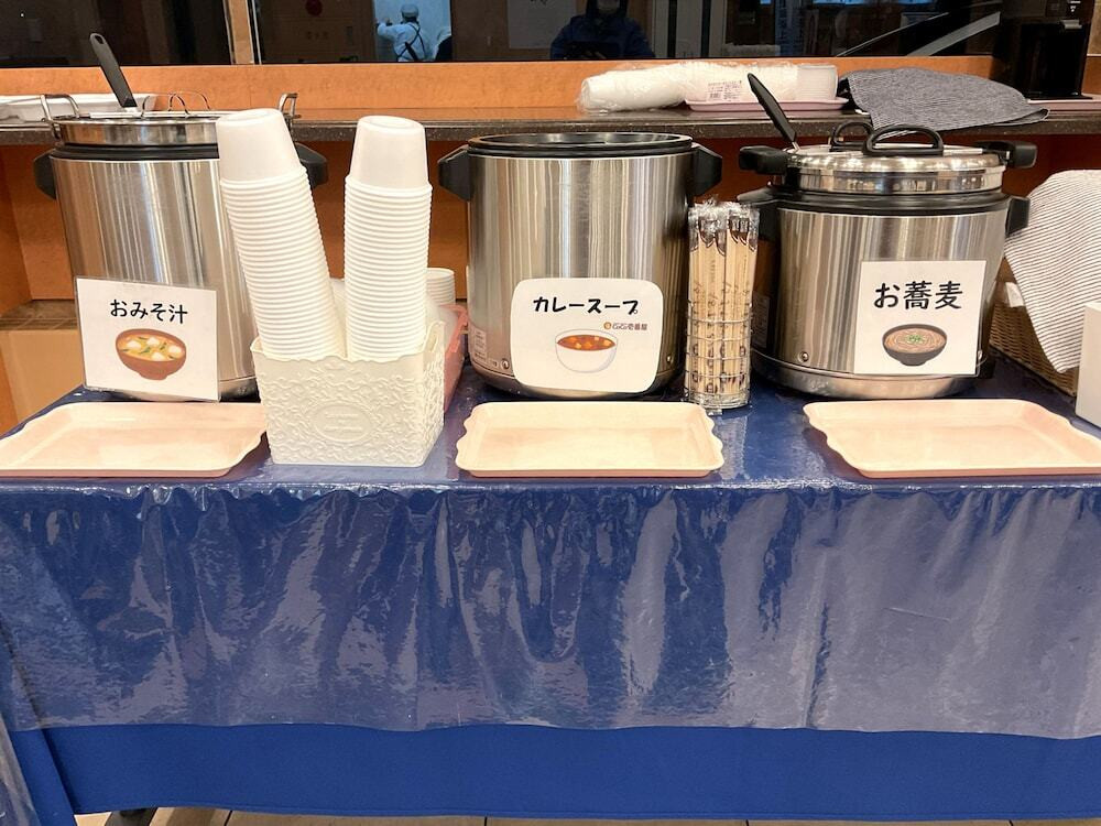 朝食