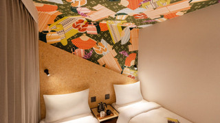 スタジオ シングルベッド 2 台 コーナー (Side by Side Plus)