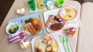 食事・飲み物 / 6