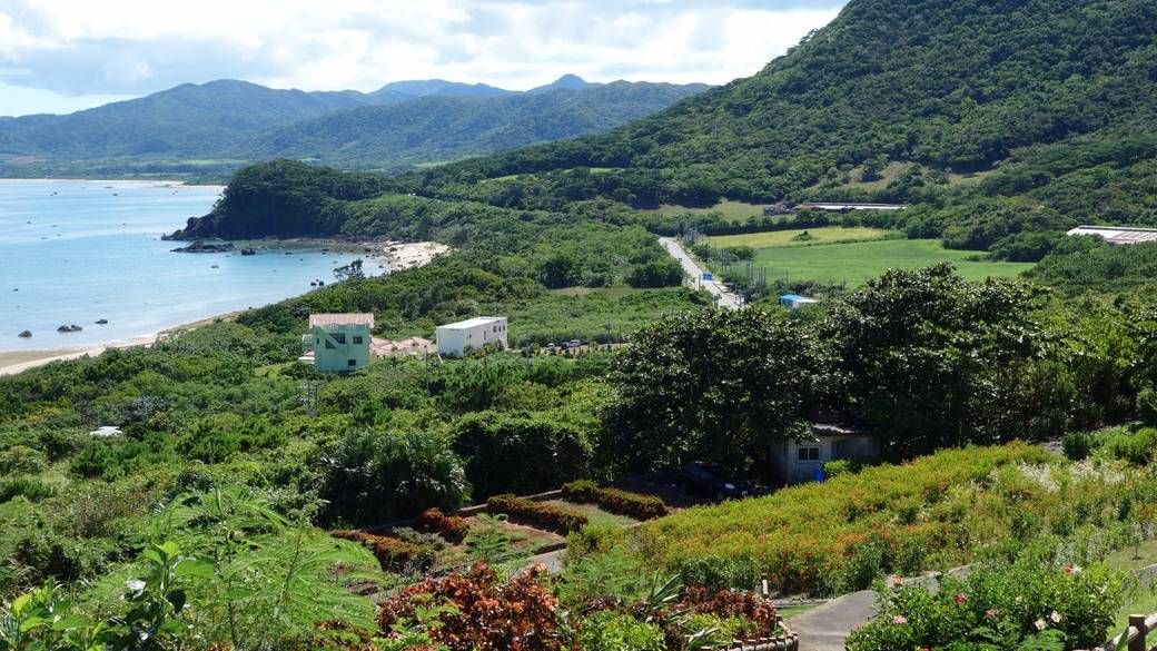 海もすぐ近く / 3