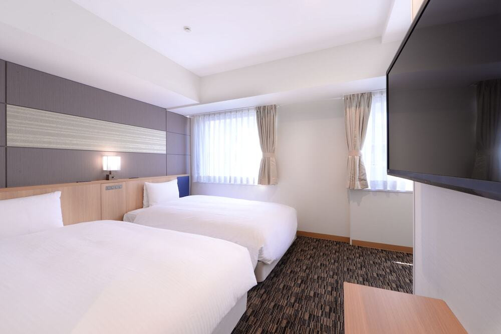 リーズナブルに泊まりたいならココ！なんと18歳以下は添い寝無料4253746