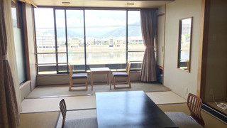 スタンダード和室 川側 禁煙