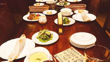 食事・飲み物 / 12