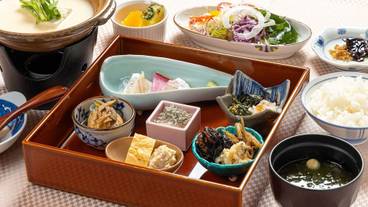 朝食ビュッフェ / 4