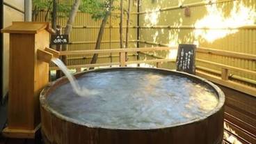 深めの浴槽 / 16