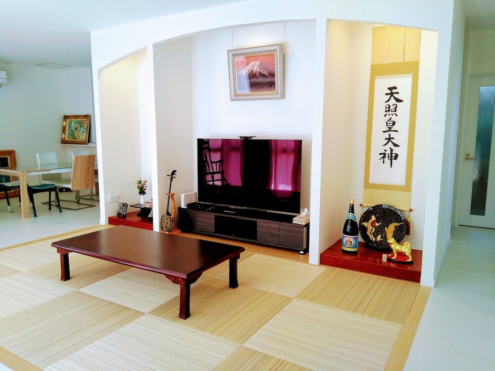 ロビーラウンジ