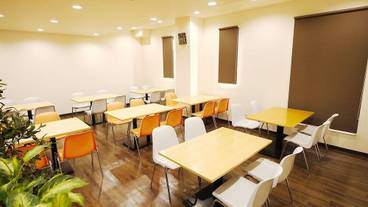 朝食スペース / 6