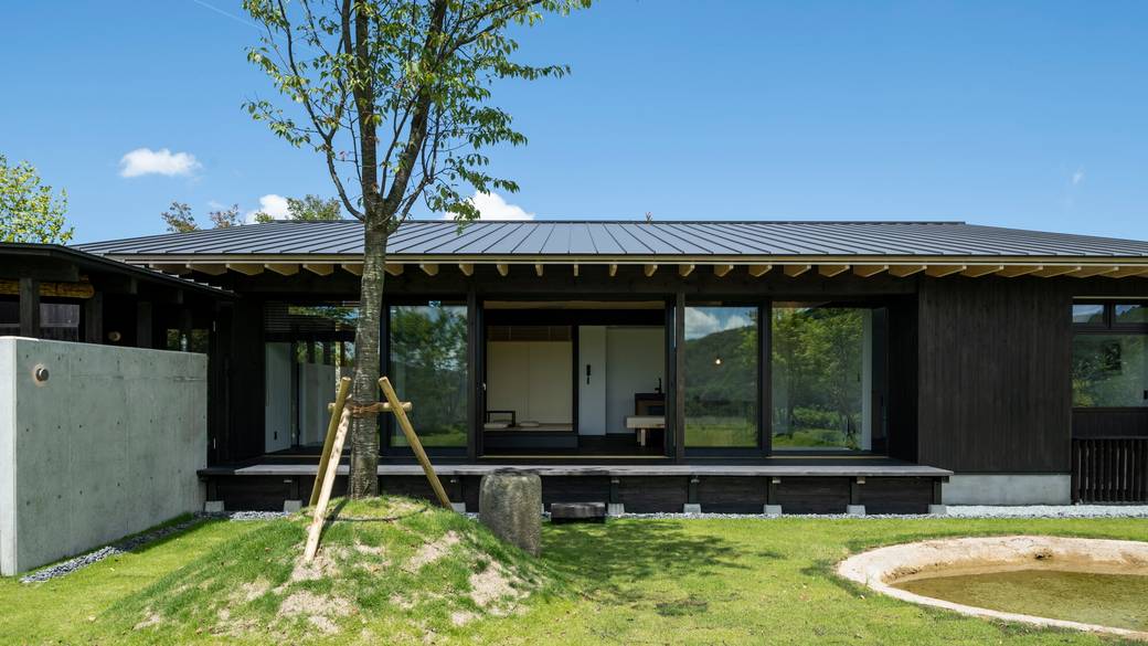 食やアートを満喫して
毎日の充実度アップ！ / 1