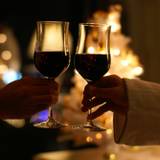 ミニバーで乾杯！
記念日をお祝い / 1